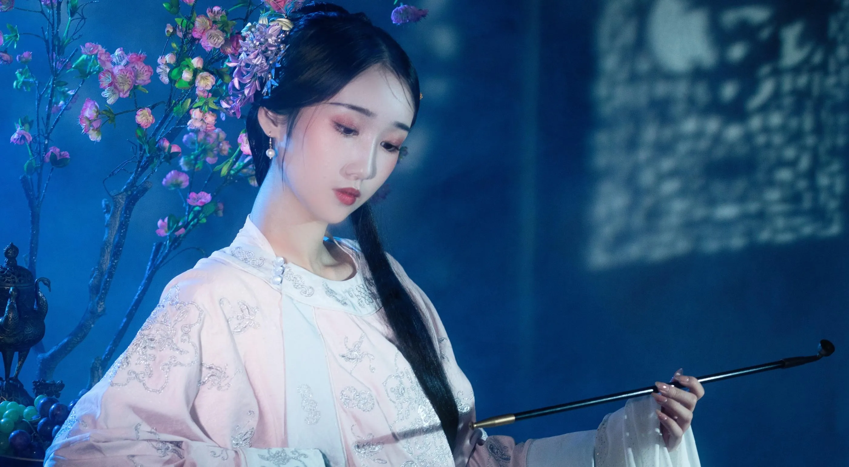 [YITUYU艺图语]2022.07.09 清平乐 君君 [20P]插图